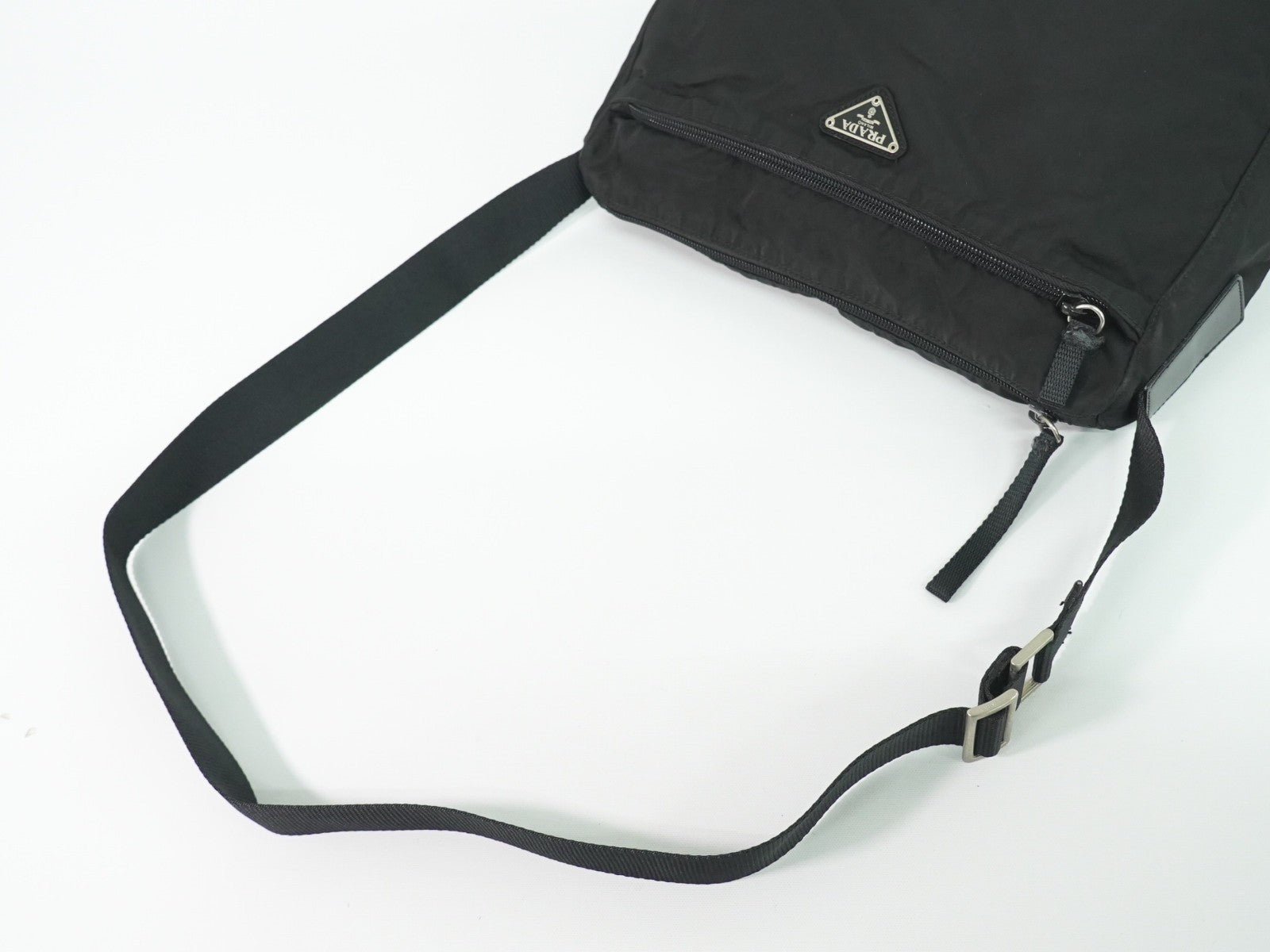 Prada Front Zip Messenger Bag Tessuto Black Nylon Shoulder Bag Bag