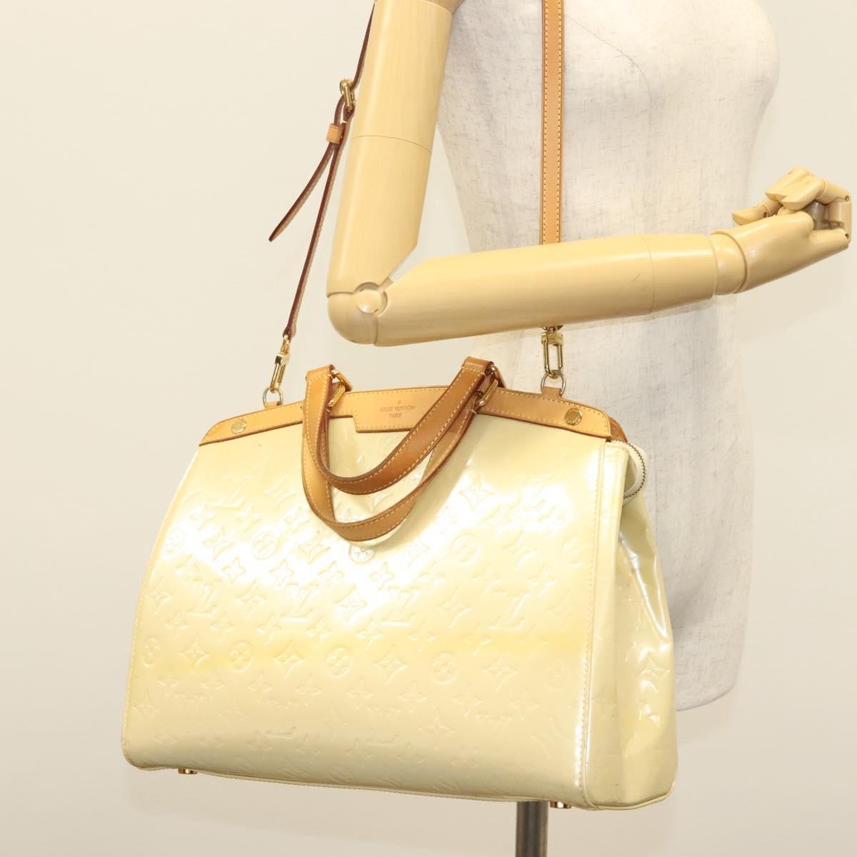Louis Vuitton Blair Monogram Vernis Beige Patent_Leather Handbag
