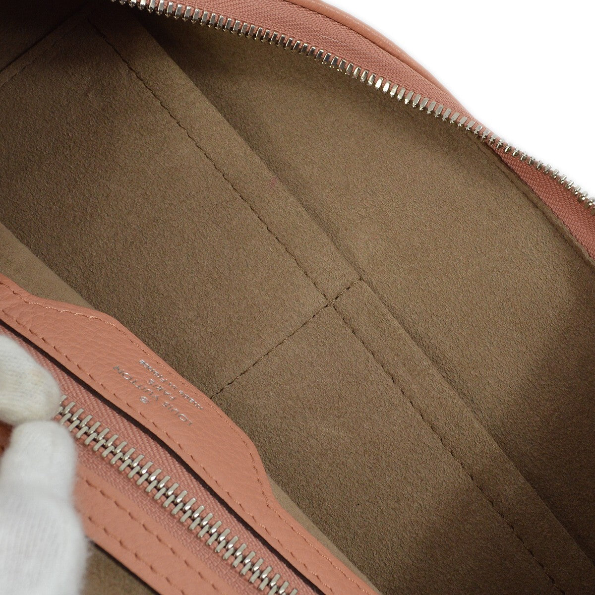 Louis Vuitton Selene Handbag Mahina Leather Pink Leather Shoulder Bag
