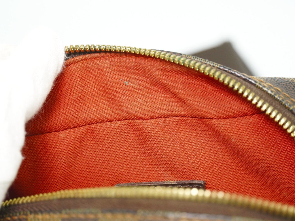 Louis Vuitton Olav Handbag Damier Brown Canvas Shoulder Bag
