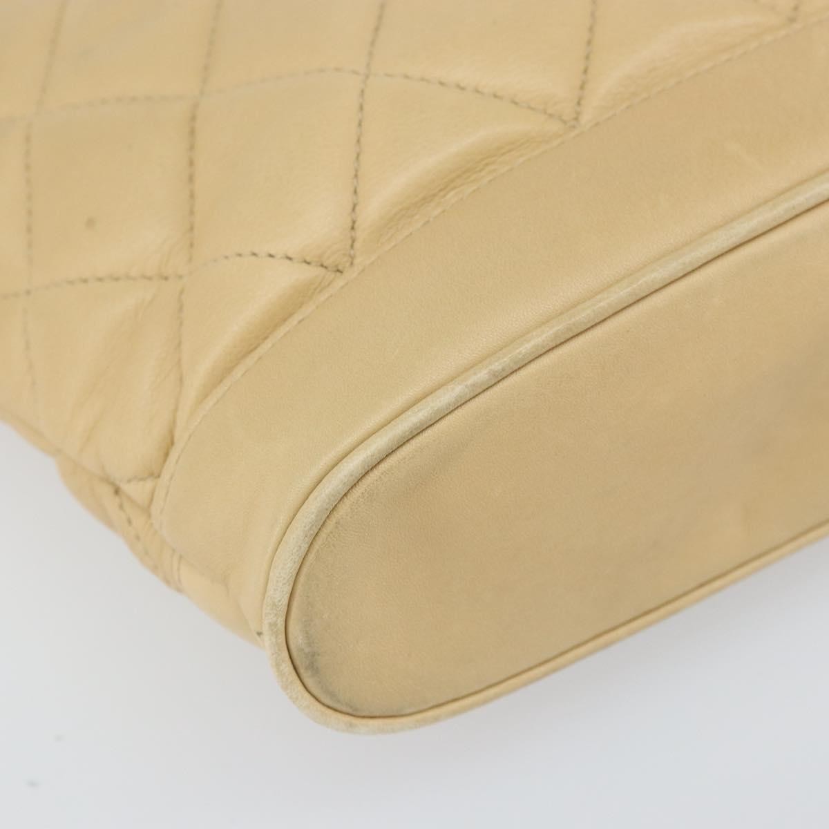Chanel Vintage Cc Chain Shopper Quilted Leather Beige Leather Shoulder Bag Bag
