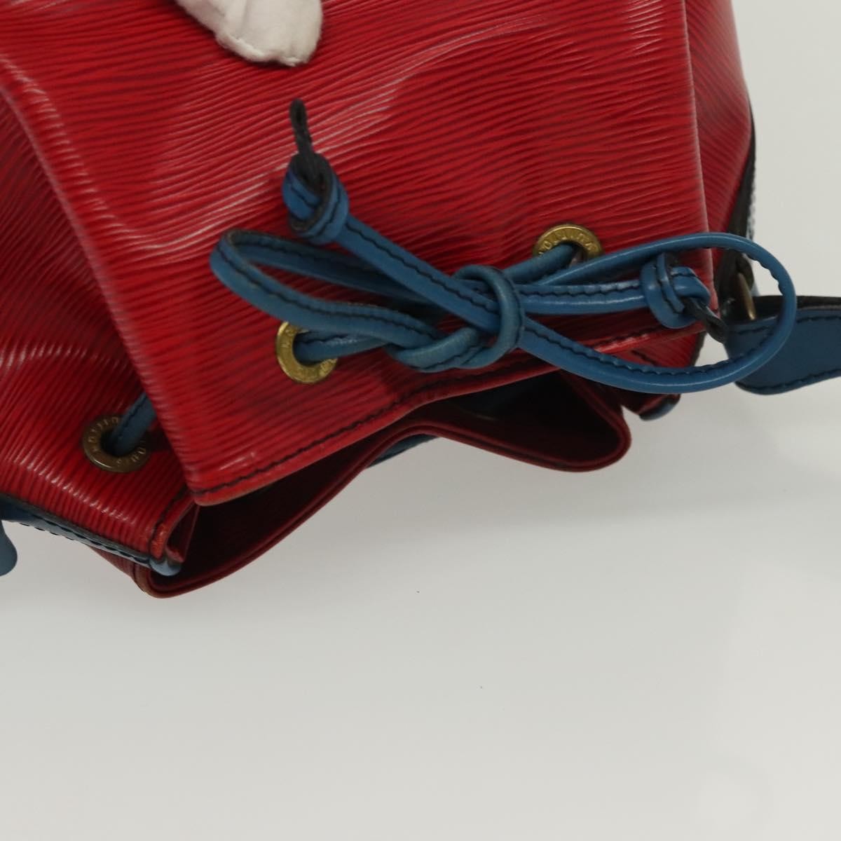 Louis Vuitton Petit Noe Handbag Epi Leather Red Leather Shoulder Bag
