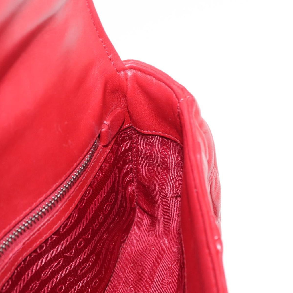 Prada Gaufre Chain Flap Shoulder Bag Nappa Leather Red Leather Shoulder Bag Bag