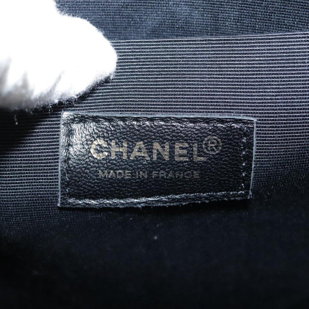 Chanel Vintage Portrait Tote Printed Leather And Quilted Patent Red Leather Tote Bag Bag