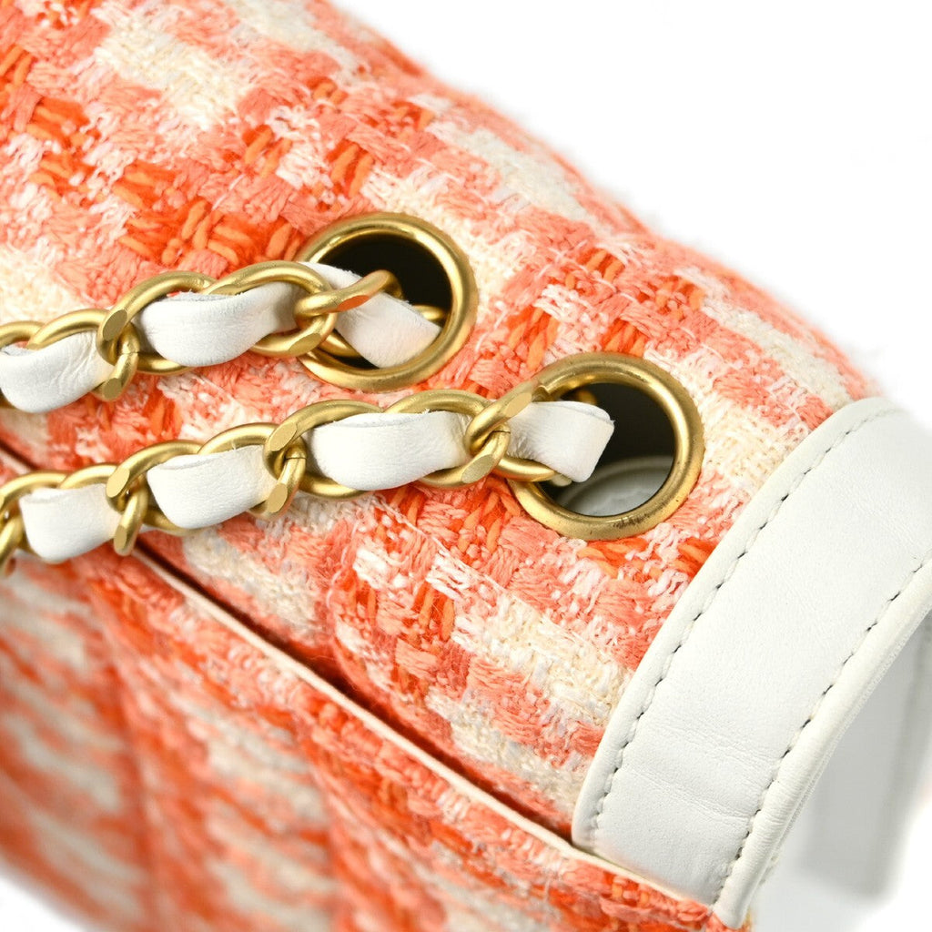 Chanel Vintage Chocolate Bar Cc Flap Bag Quilted Tweed Orange Tweed Clutche & Pouche Bag