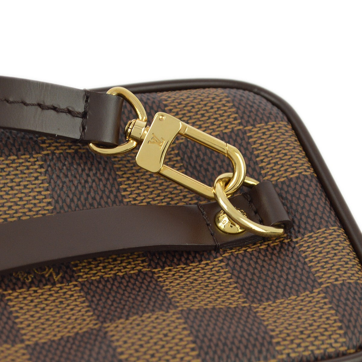 Louis Vuitton Etui Okapi Camera Case Damier Brown Canvas Clutche & Pouche Bag