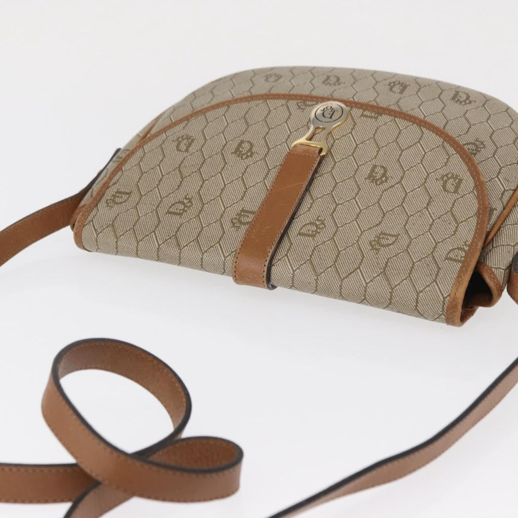 Christian Dior Vintage Honeycomb Shoulder Bag Canvas And Leather Beige Canvas Shoulder Bag Bag (Pre-Owned)