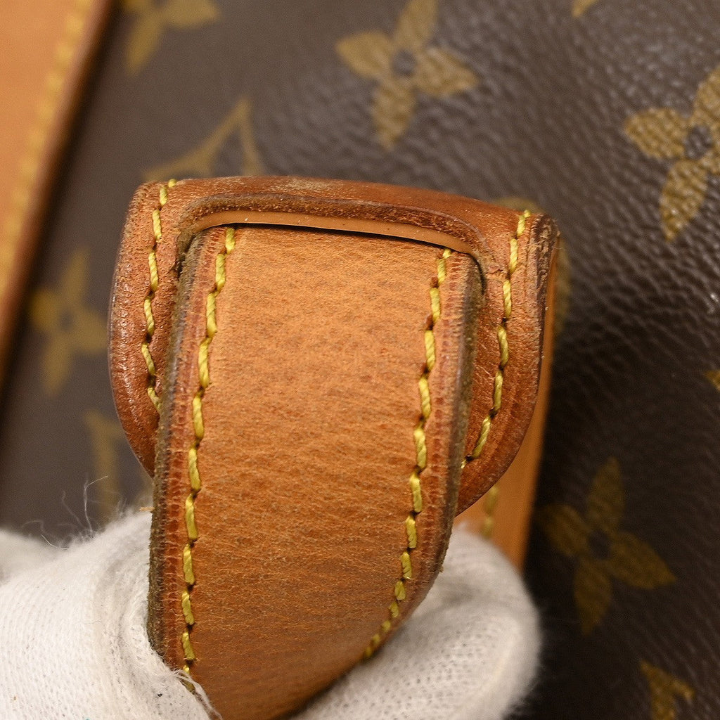 Louis Vuitton Saumur Handbag Monogram Canvas Brown Canvas Shoulder Bag