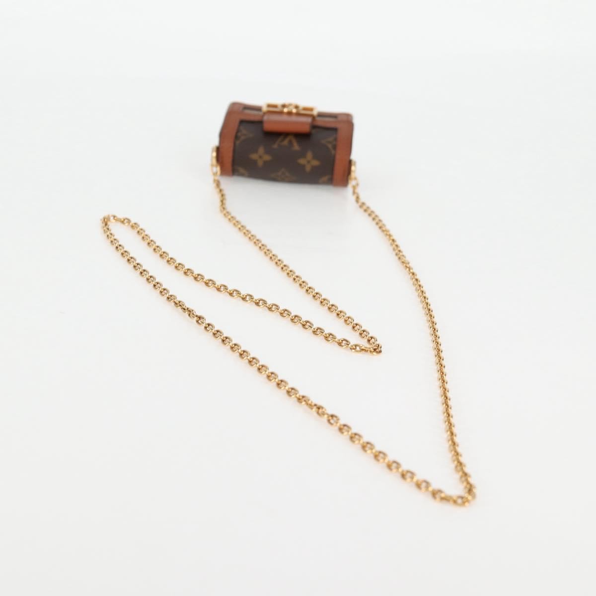 Louis Vuitton Dauphine Shoulder Bag Reverse Monogram Canvas Brown Canvas Clutche & Pouche Bag