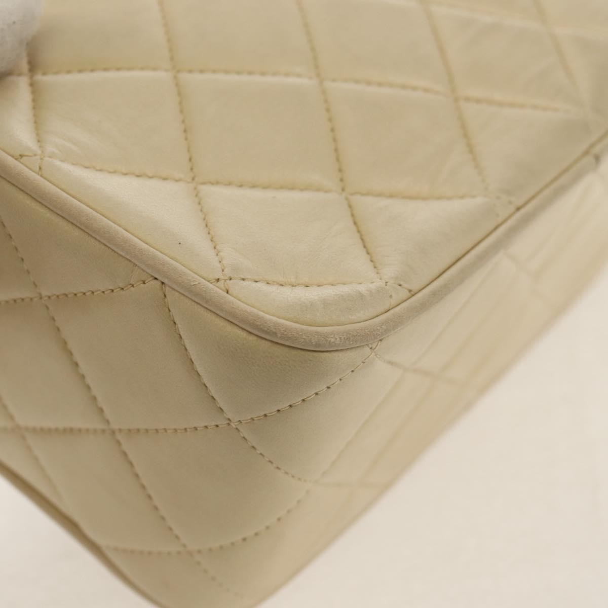 Chanel Chain Flap Shoulder Bag Quilted Lambskin Beige Leather Shoulder Bag Bag