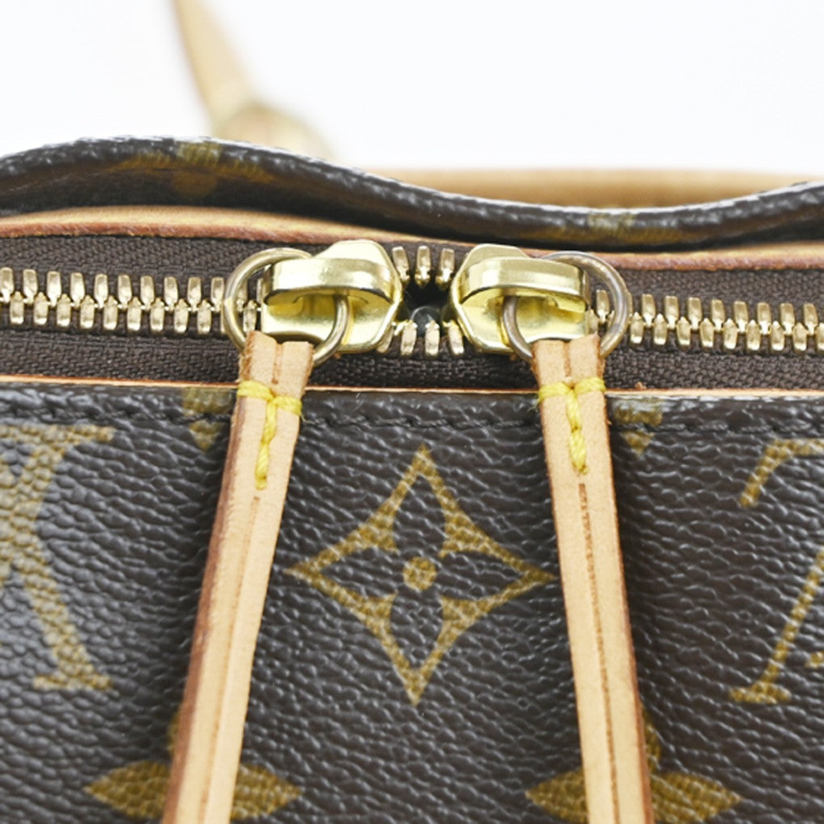Louis Vuitton Popincourt Shoulder Bag Monogram Canvas Brown Canvas Shoulder Bag