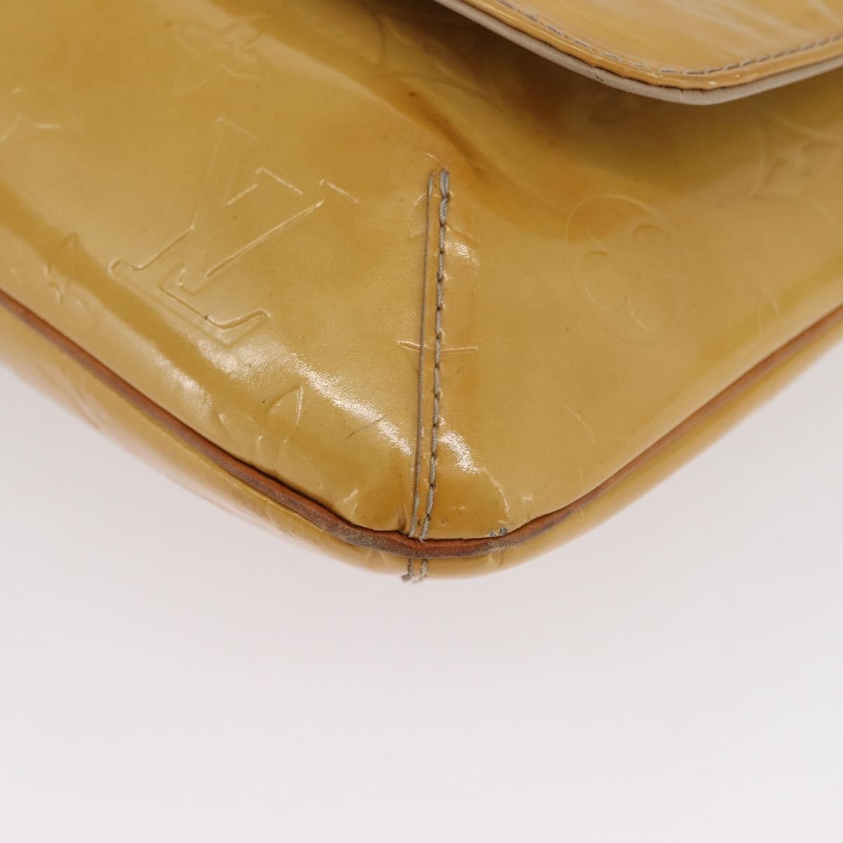 Louis Vuitton Thompson Street Handbag Monogram Vernis Beige Patent_Leather Shoulder Bag
