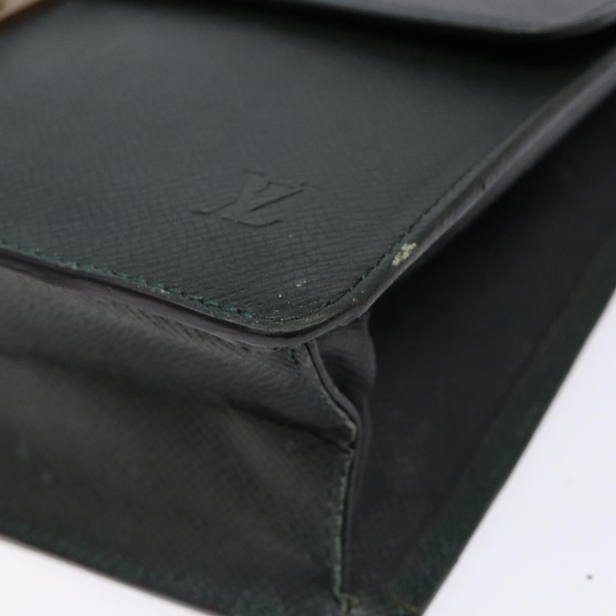 Louis Vuitton Kourad Pouch Taiga Green Leather Clutche & Pouche Bag