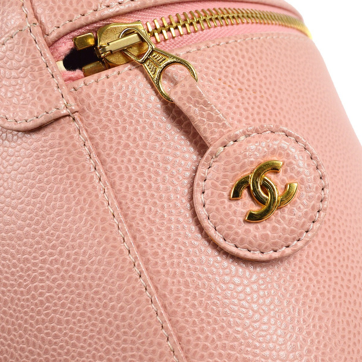 Chanel Vintage Timeless Cosmetic Case Caviar Pink Leather Clutche & Pouche Bag