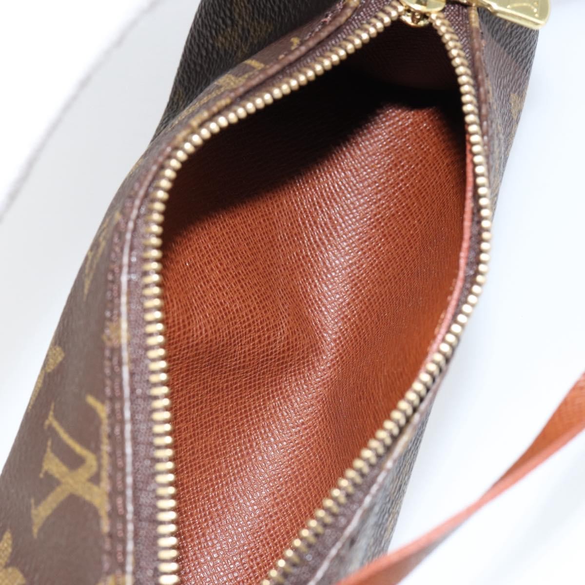 Louis Vuitton Papillon Pochette Monogram Canvas Brown Canvas Clutche & Pouche Bag