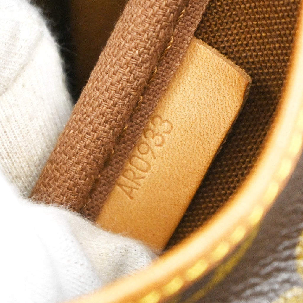 Louis Vuitton Saumur Handbag Monogram Canvas Brown Canvas Shoulder Bag