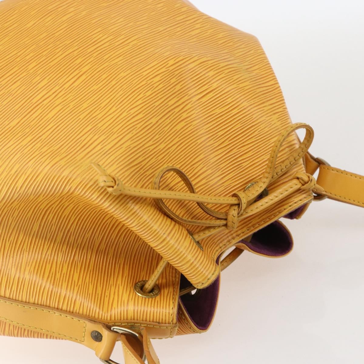 Louis Vuitton Petit Noe Handbag Epi Leather Yellow Leather Shoulder Bag
