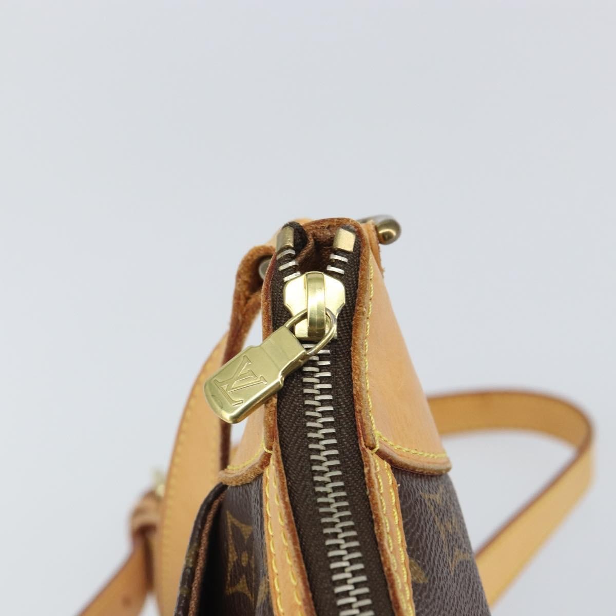 Louis Vuitton Odeon Handbag Monogram Canvas Brown Canvas Shoulder Bag