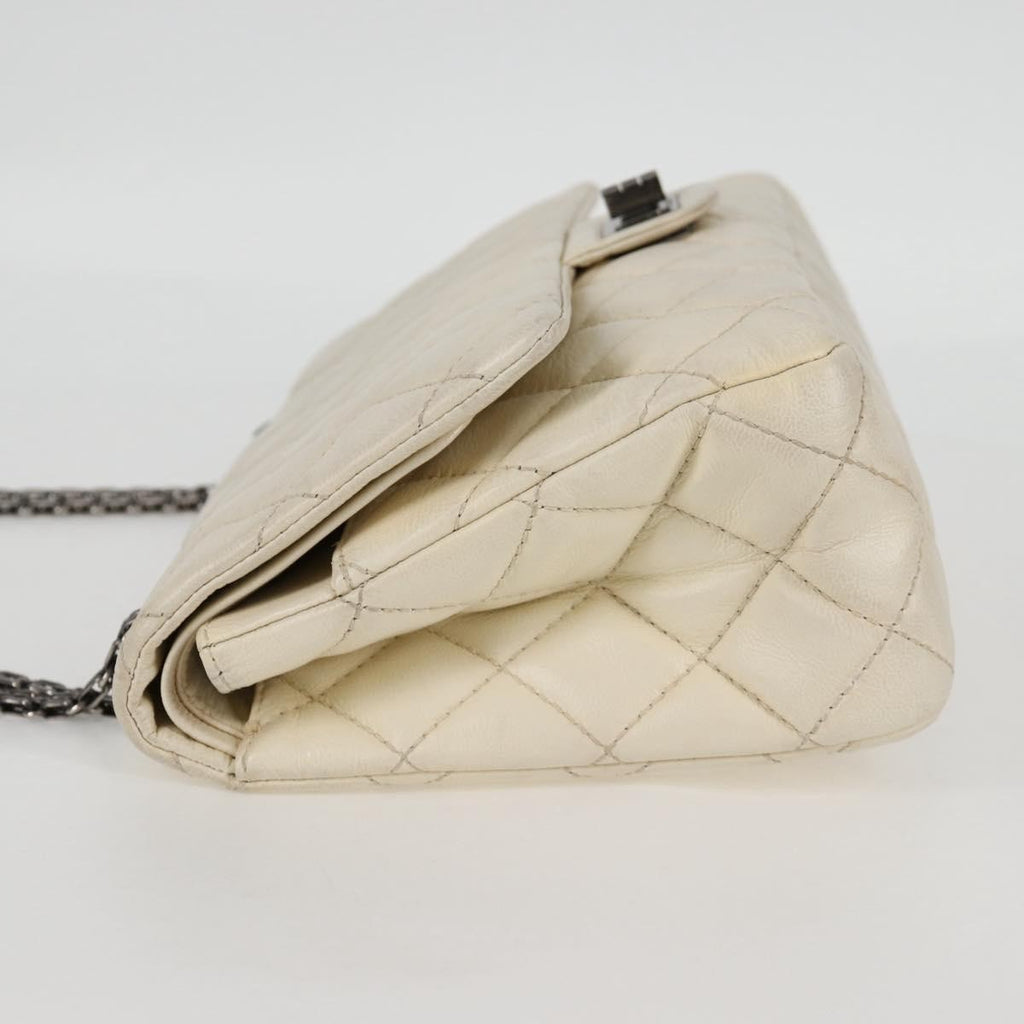Chanel Reissue 2.55 Flap Bag Quilted Caviar White Leather Shoulder Bag Bag