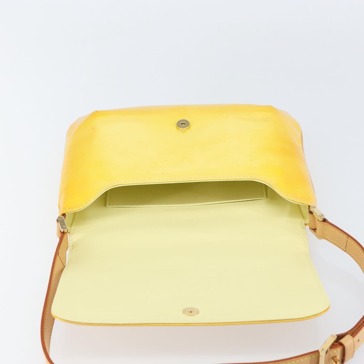 Louis Vuitton Thompson Street Handbag Monogram Vernis Yellow Patent_Leather Shoulder Bag