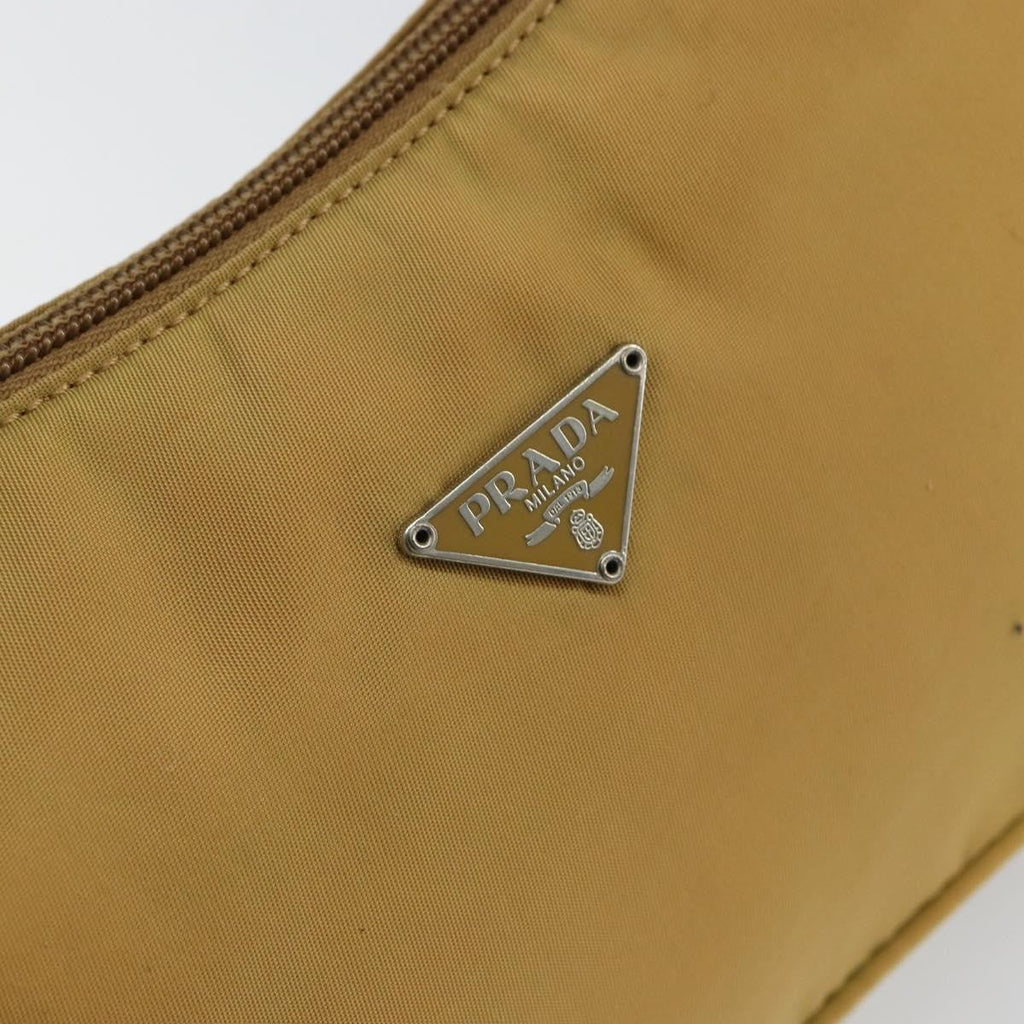 Prada Re-Edition 2000 Hobo Tessuto Beige Nylon Clutche & Pouche Bag
