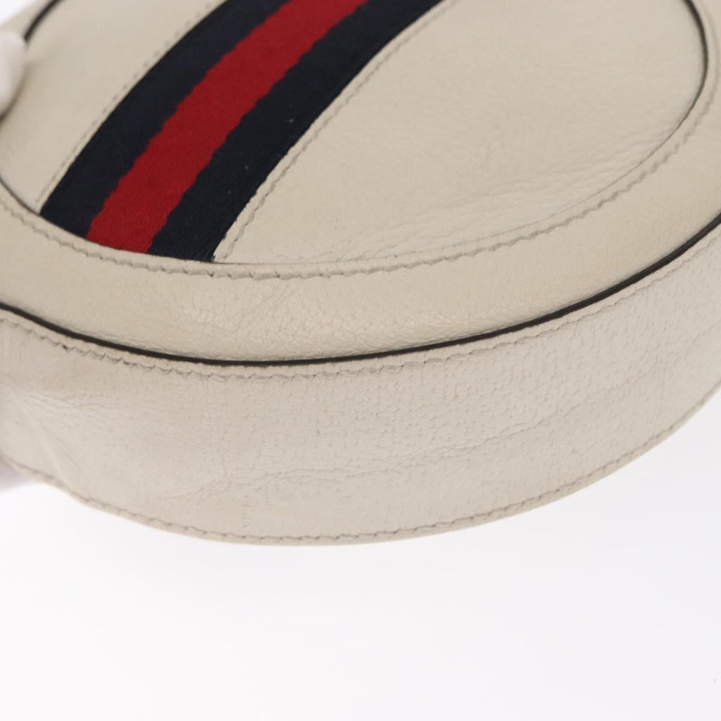 Gucci Gg Marmont Shoulder Bag Matelasse Leather White Leather Shoulder Bag Bag (Pre-Owned)