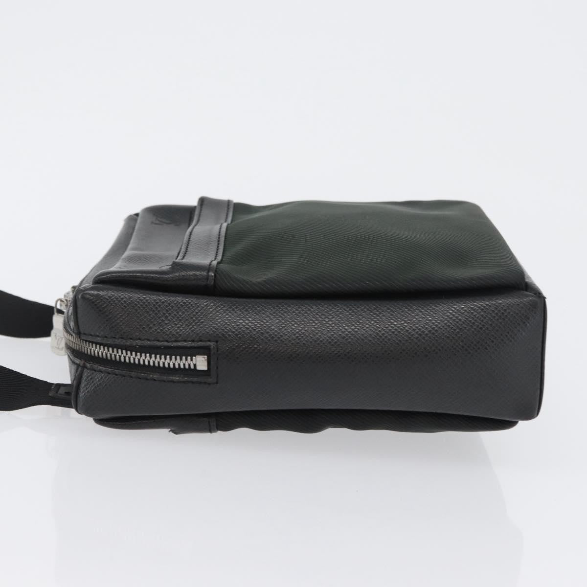 Louis Vuitton Sayan Messenger Bag Taiga Leather And Canvas Black Leather Shoulder Bag