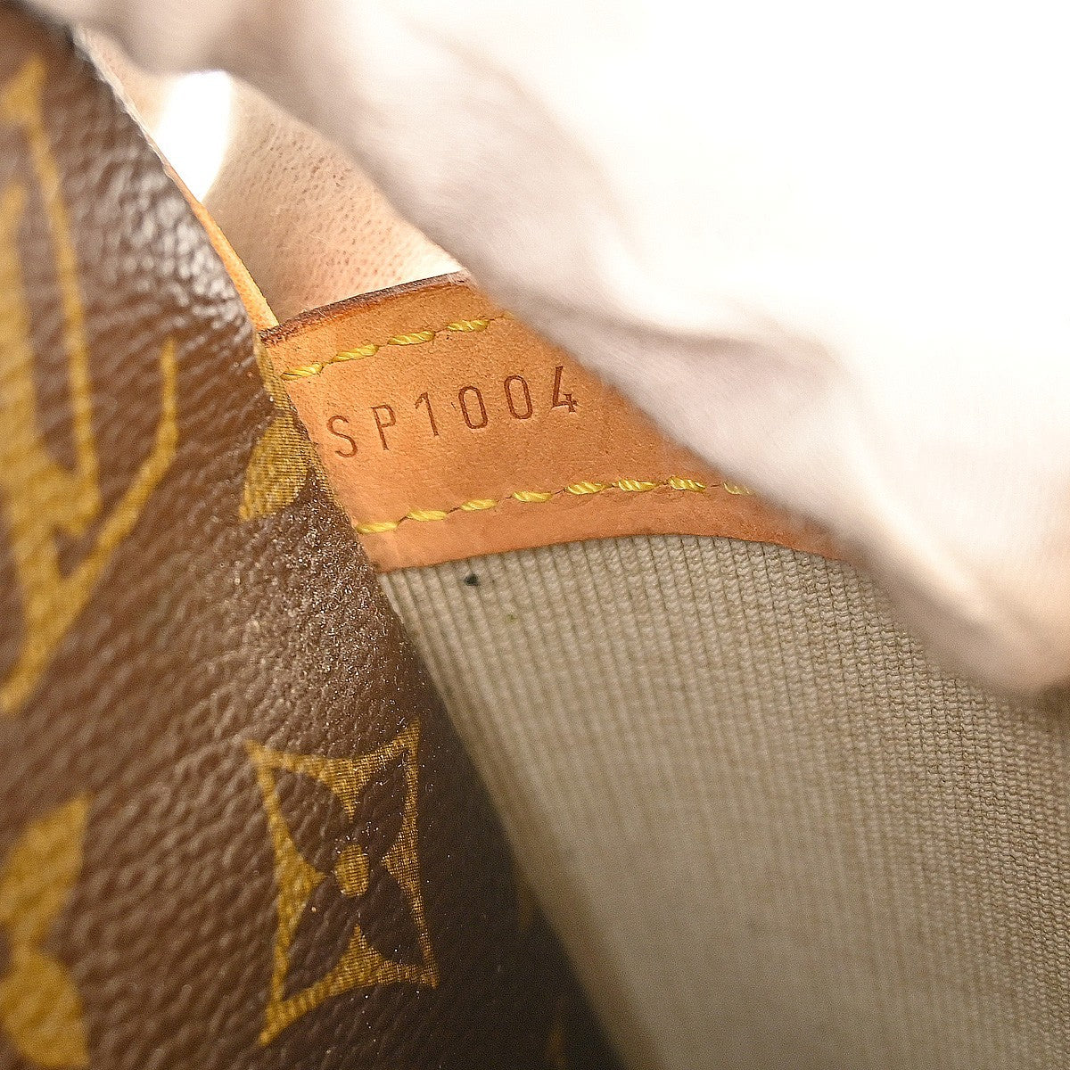 Louis Vuitton Reporter Bag Monogram Canvas Brown Canvas Shoulder Bag