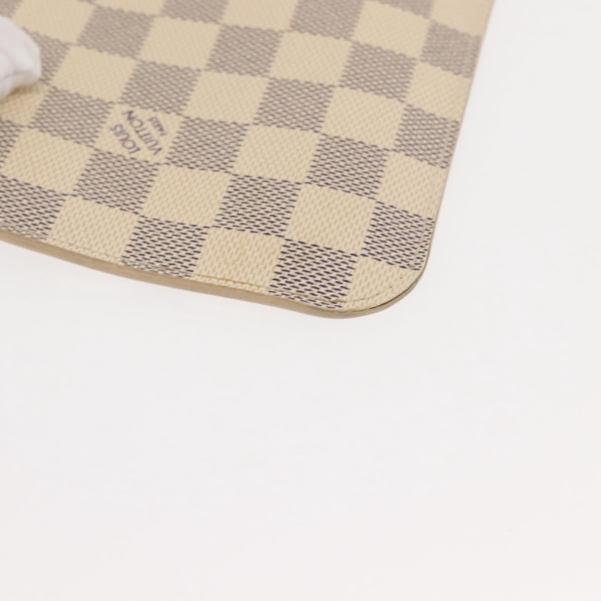 Louis Vuitton Neverfull Pochette Damier White Canvas Clutche & Pouche Bag