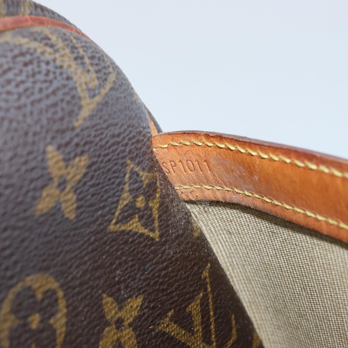 Louis Vuitton Reporter Bag Monogram Canvas Brown Canvas Shoulder Bag
