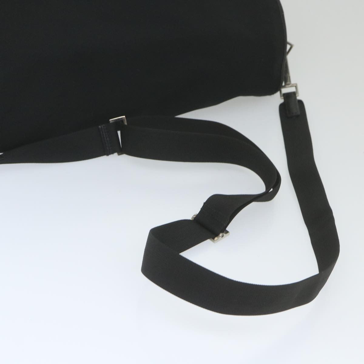 Gucci Vintage Flap Crossbody Bag Nylon Black Nylon Shoulder Bag Bag (Pre-Owned)