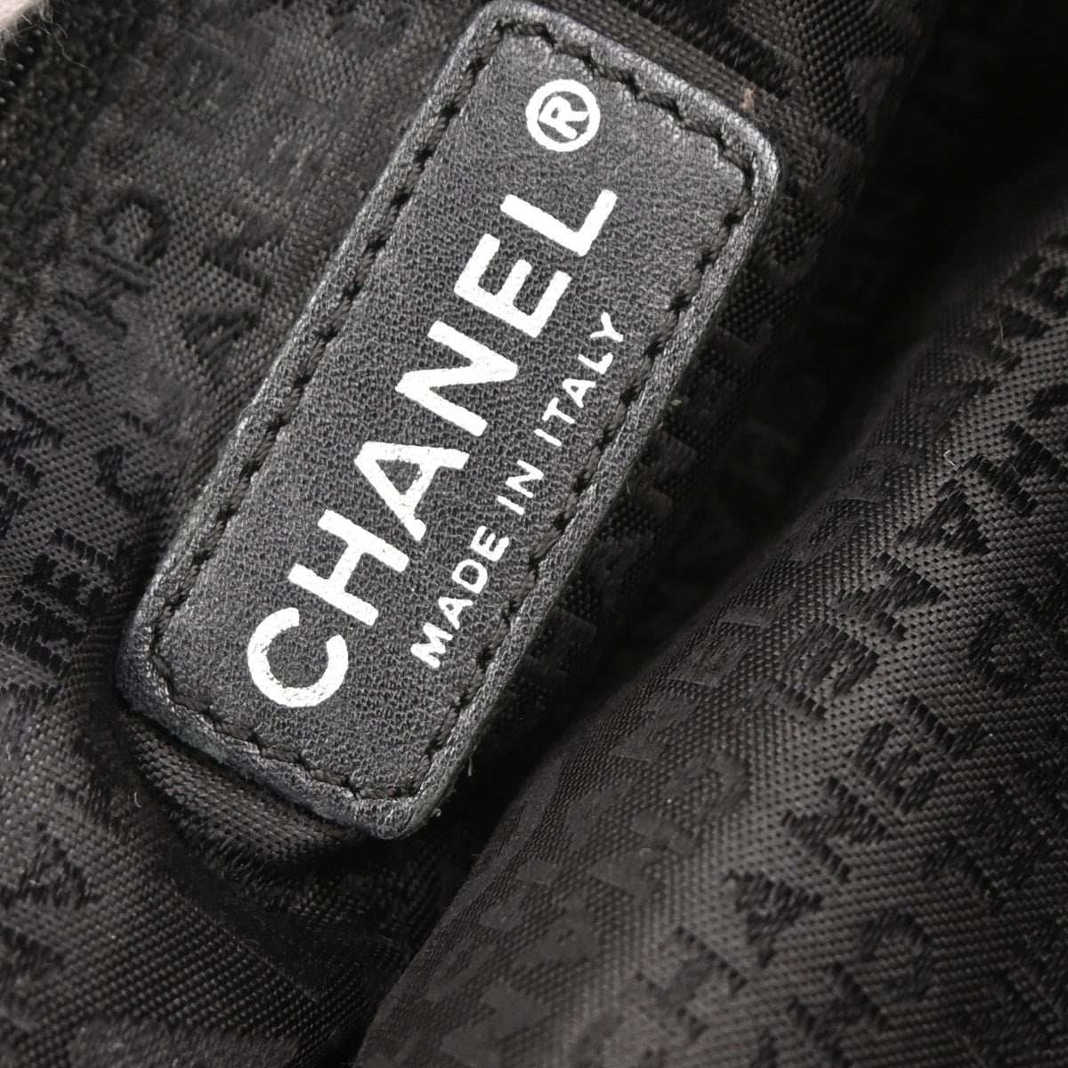 Chanel Pulley Camera Bag Perforated Caviar Black Leather Shoulder Bag Bag
