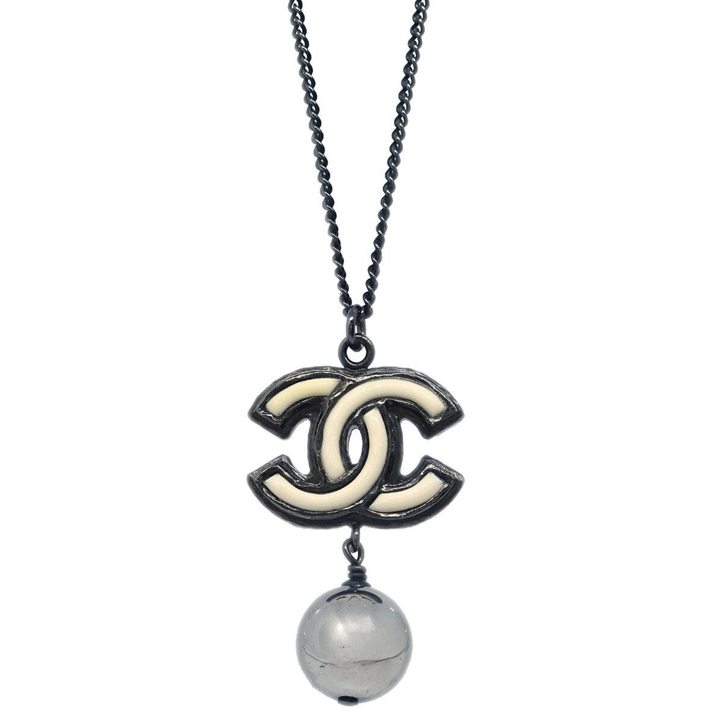 Chanel Cc Pearl Drop Necklace Metal With Pearls Black Metal Necklace Jewelry