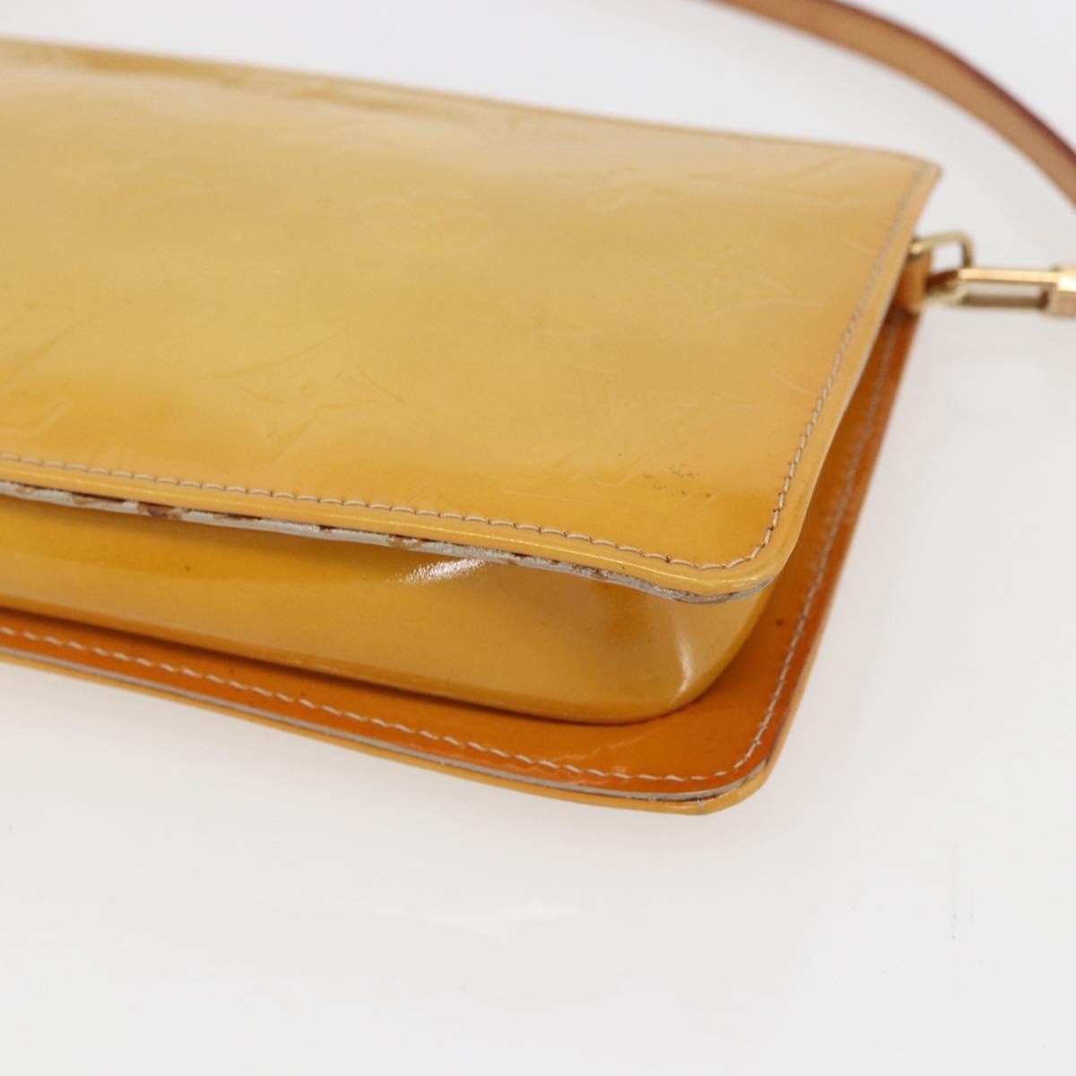 Louis Vuitton Lexington Pochette Monogram Vernis Beige Patent_Leather Clutche & Pouche Bag