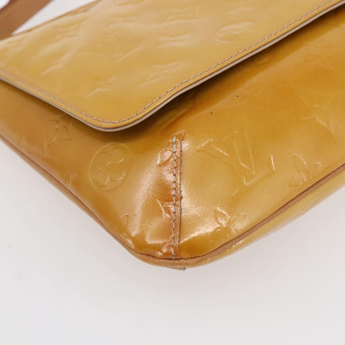 Louis Vuitton Thompson Street Handbag Monogram Vernis Beige Patent_Leather Shoulder Bag