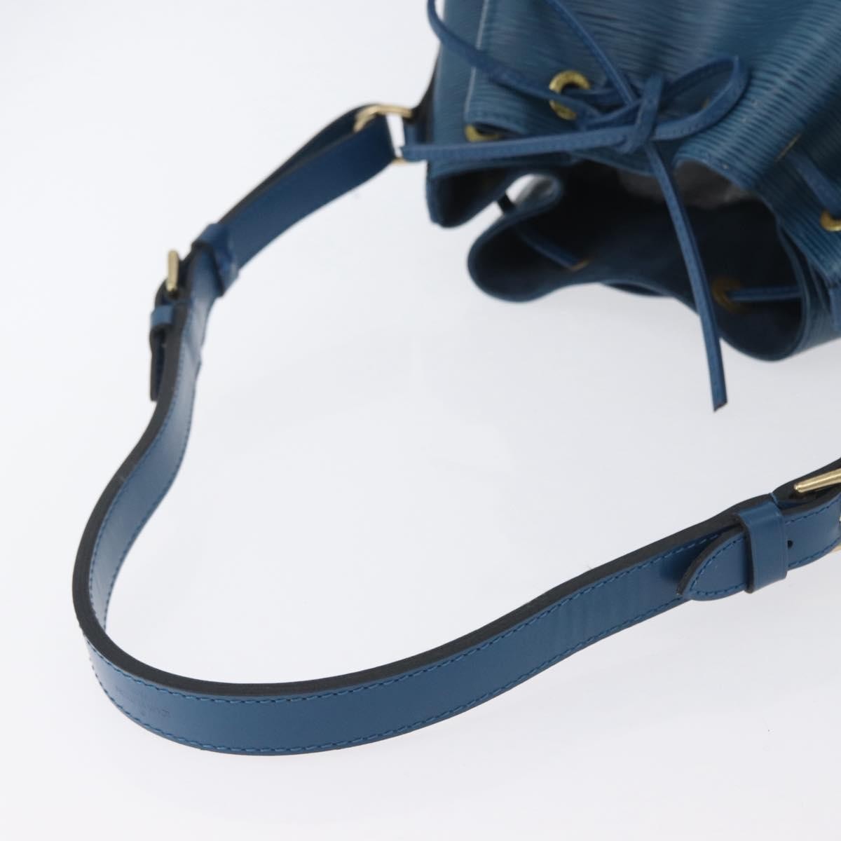 Louis Vuitton Petit Noe Handbag Epi Leather Blue Leather Shoulder Bag