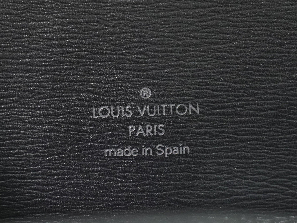 Louis Vuitton Cluny Shoulder Bag Epi Leather Black Leather Shoulder Bag