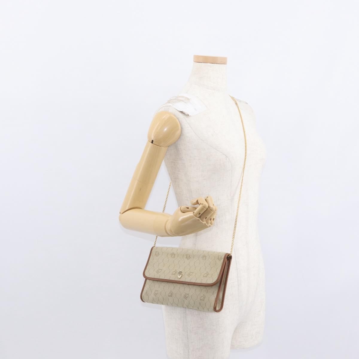 Christian Dior Vintage Honeycomb Chain Canvas Beige Canvas Shoulder Bag Bag (Pre-Owned)