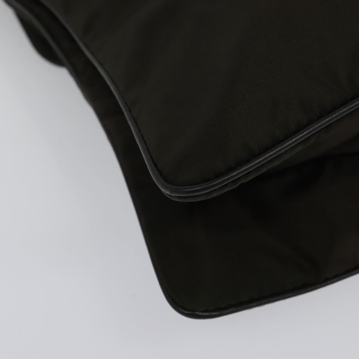 Prada Vintage Flap Messenger Bag Tessuto Khaki Nylon Shoulder Bag Bag