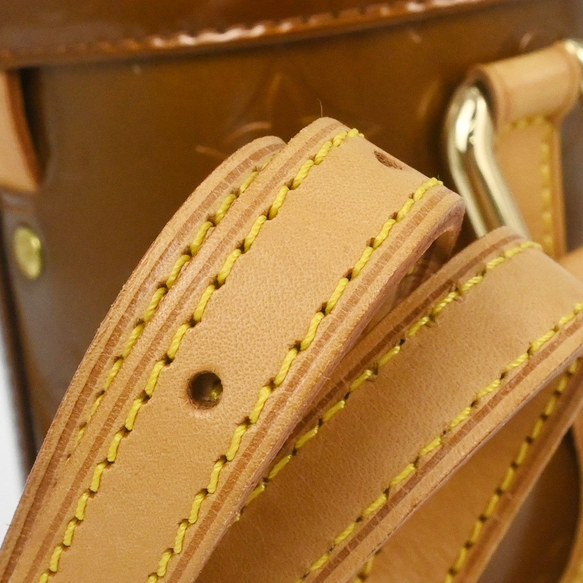 Louis Vuitton Astor Place Shoulder Bag Monogram Vernis Metallic Patent_Leather Clutche & Pouche Bag