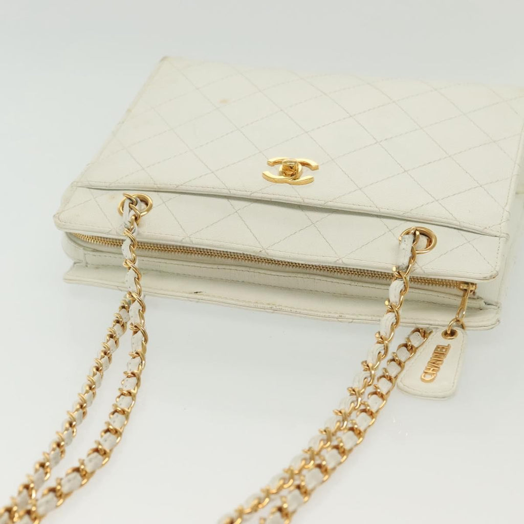 Chanel Cc Shoulder Bag Quilted Caviar White Leather Bag