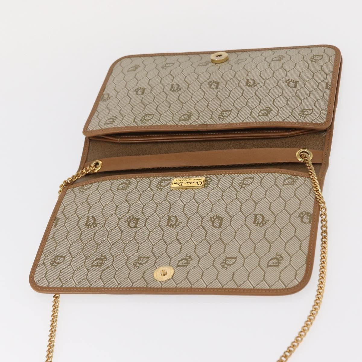 Christian Dior Vintage Honeycomb Chain Canvas Beige Canvas Shoulder Bag Bag (Pre-Owned)