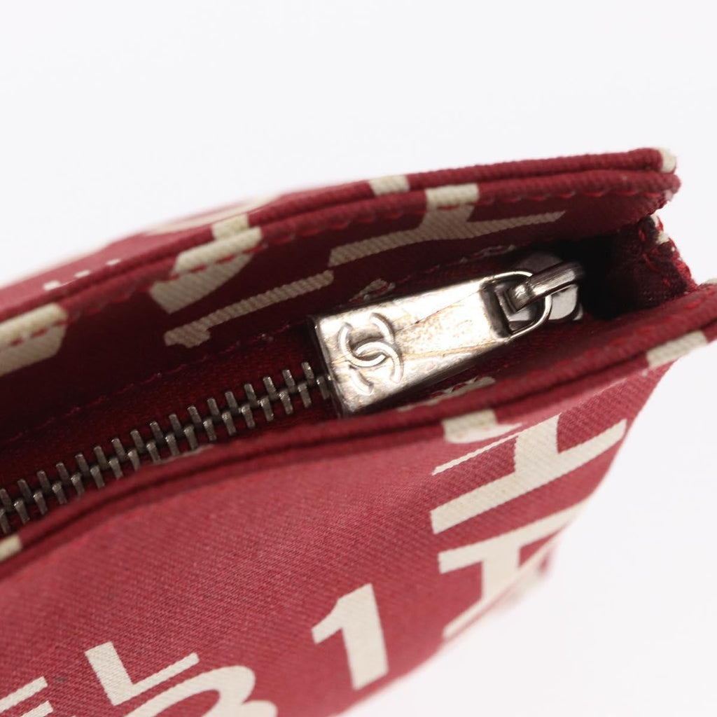 Chanel 31 Rue Cambon Clutch Canvas Red Canvas Clutche & Pouche Bag