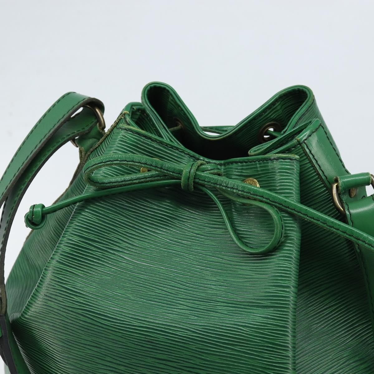 Louis Vuitton Noe Shoulder Bag Leather Green Leather Shoulder Bag