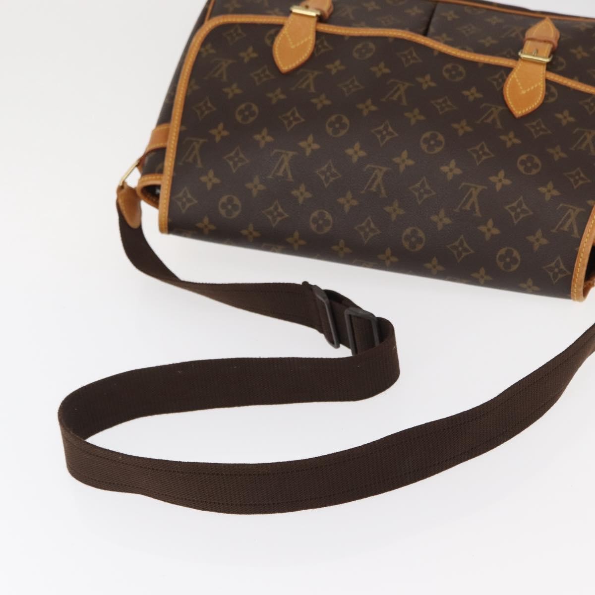 Louis Vuitton Sac Gibeciere Messenger Bag Monogram Canvas Brown Canvas Shoulder Bag