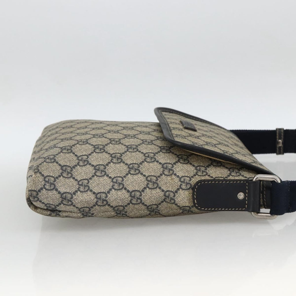 Gucci Flap Messenger Gg Coated Canvas Navy Canvas Shoulder Bag Bag (Pre-Owned)