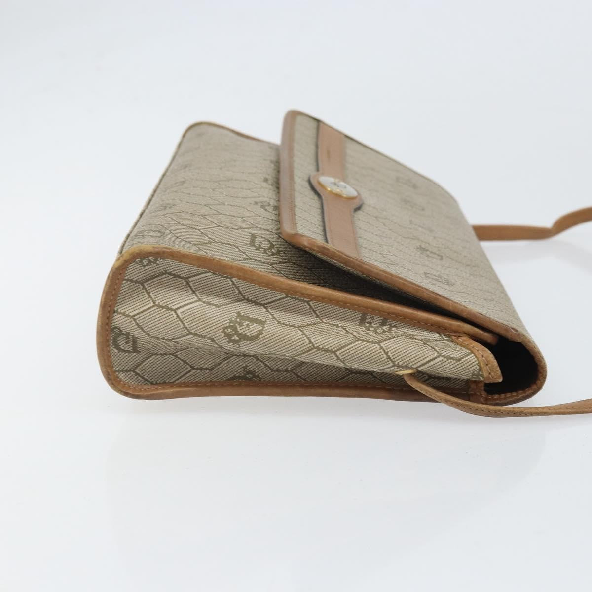 Christian Dior Vintage Honeycomb Shoulder Bag Canvas And Leather Beige Canvas Shoulder Bag Bag (Pre-Owned)