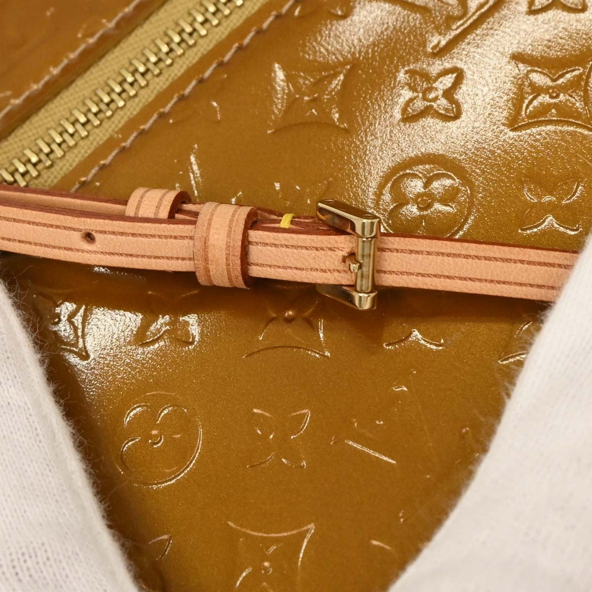 Louis Vuitton Conte De Fees Pochette Hibou Monogram Patent Leather Metallic Patent_Leather Clutche & Pouche Bag