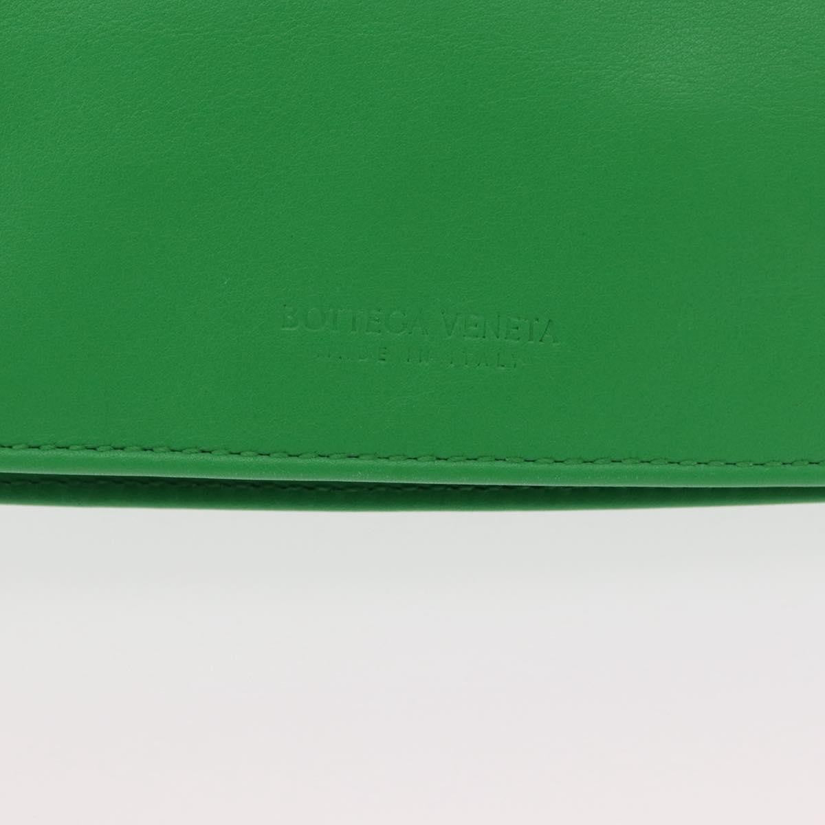 Bottega Veneta Bv Twist Bag Leather Green Leather Handbag