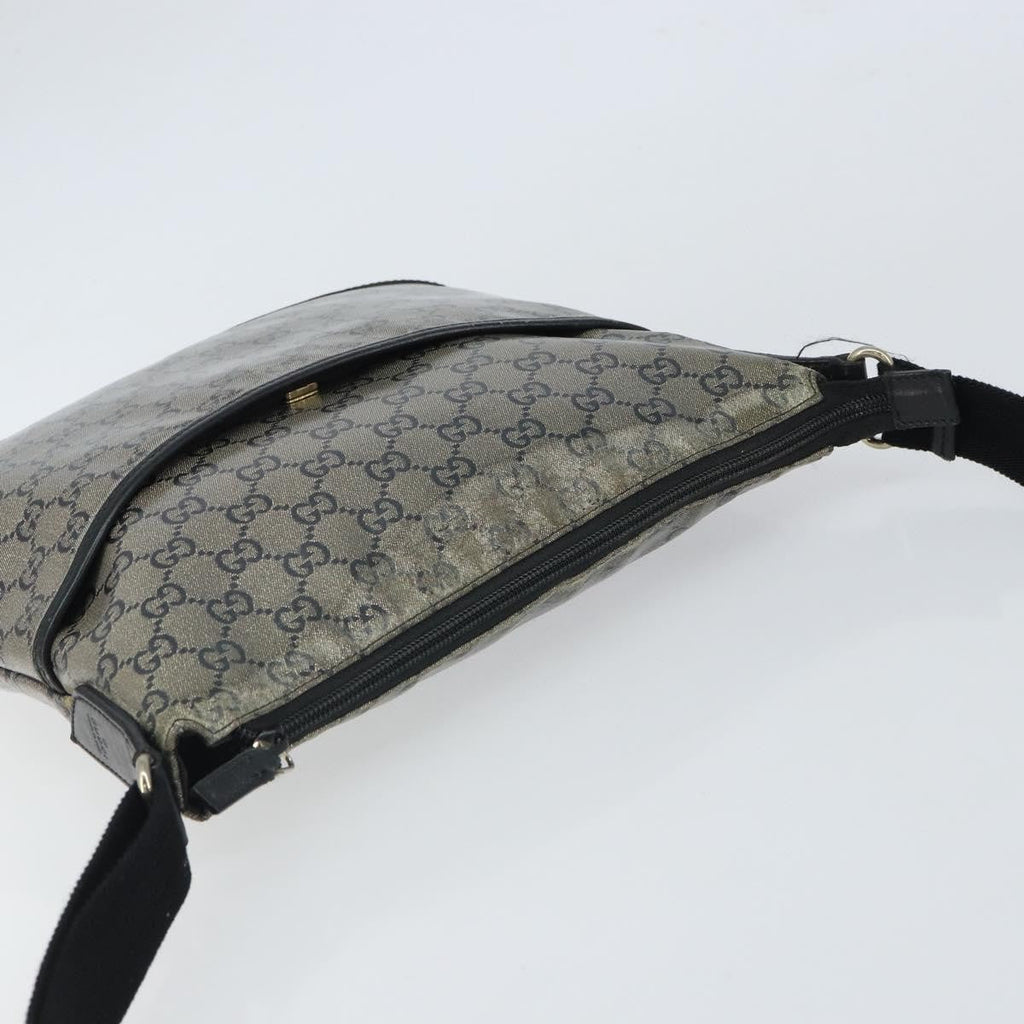 Gucci Zip Messenger Bag Gg Canvas With Perforated Leather Navy Canvas Shoulder Bag Bag (Pre-Owned)